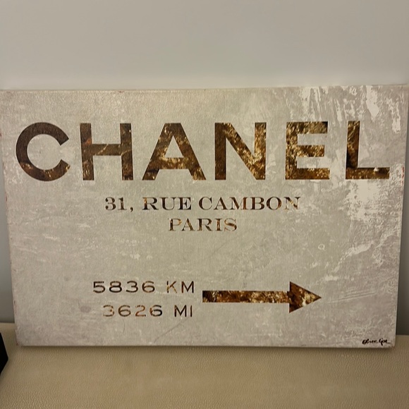 chanel picture frame